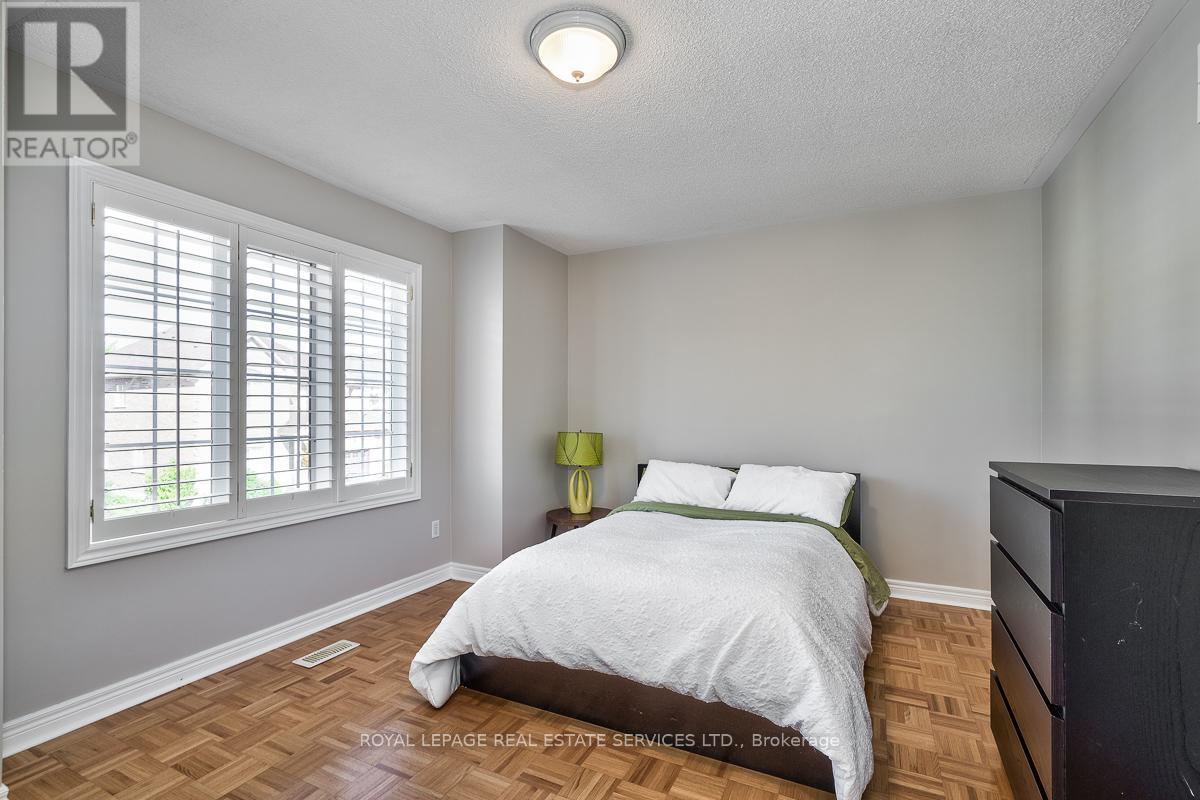 466 Thistle Glen Lane, Oakville, Ontario  L6H 7A5 - Photo 17 - W13148884