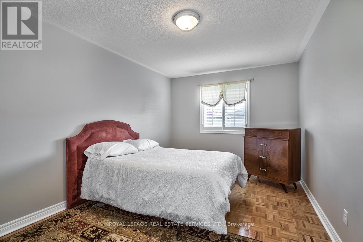 466 Thistle Glen Lane, Oakville, Ontario  L6H 7A5 - Photo 19 - W13148884