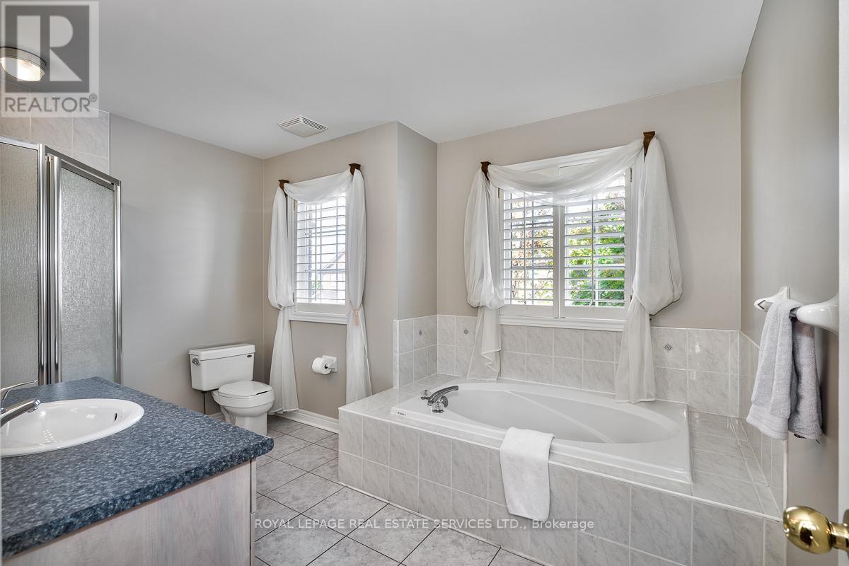 466 Thistle Glen Lane, Oakville, Ontario  L6H 7A5 - Photo 21 - W13148884