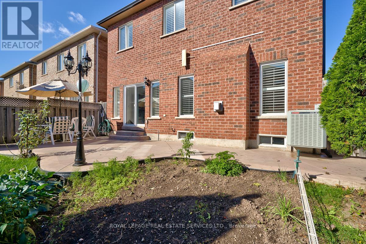 466 Thistle Glen Lane, Oakville, Ontario  L6H 7A5 - Photo 23 - W13148884