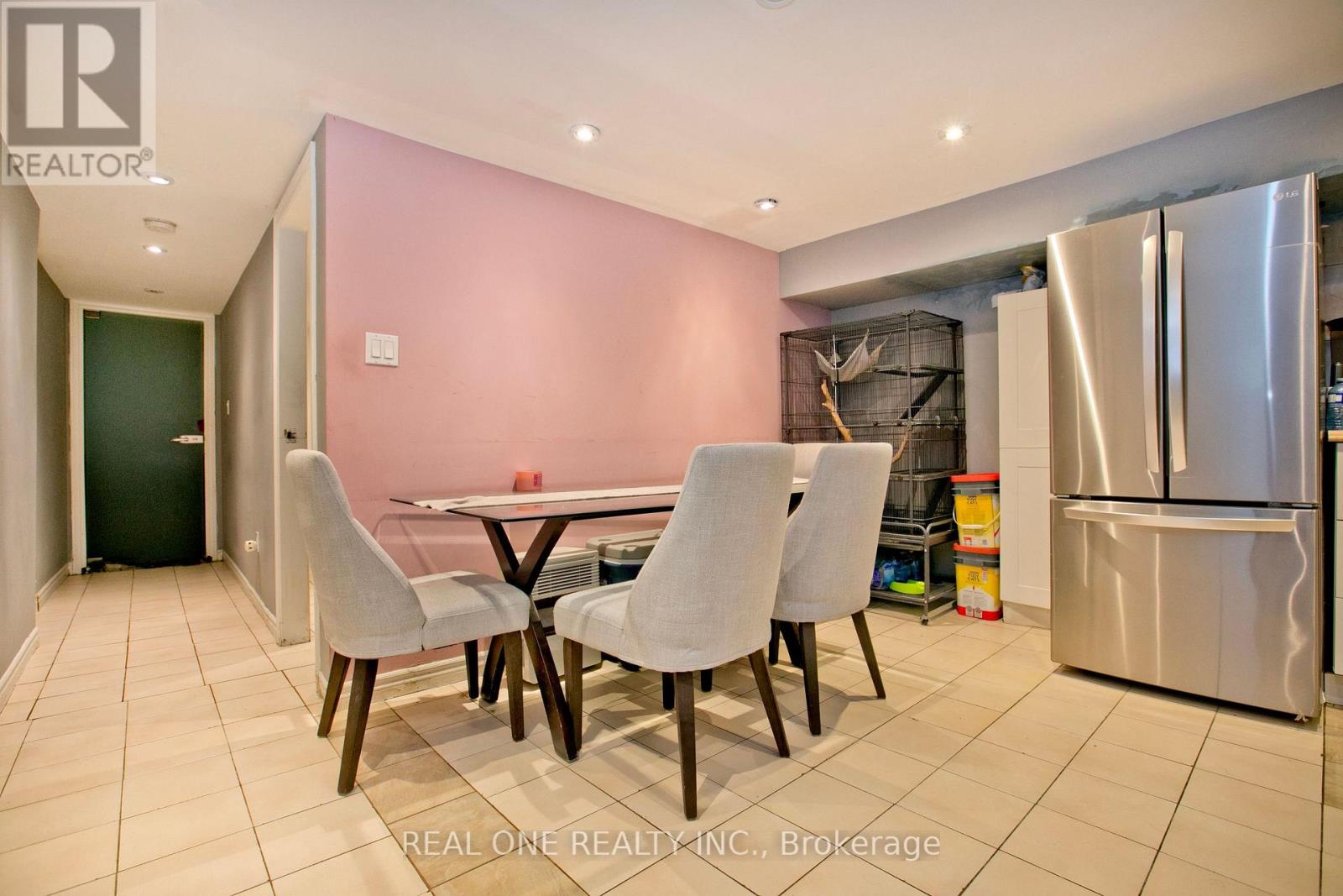 1702 Jane Street, Toronto, Ontario  M9N 2S4 - Photo 19 - W13148906