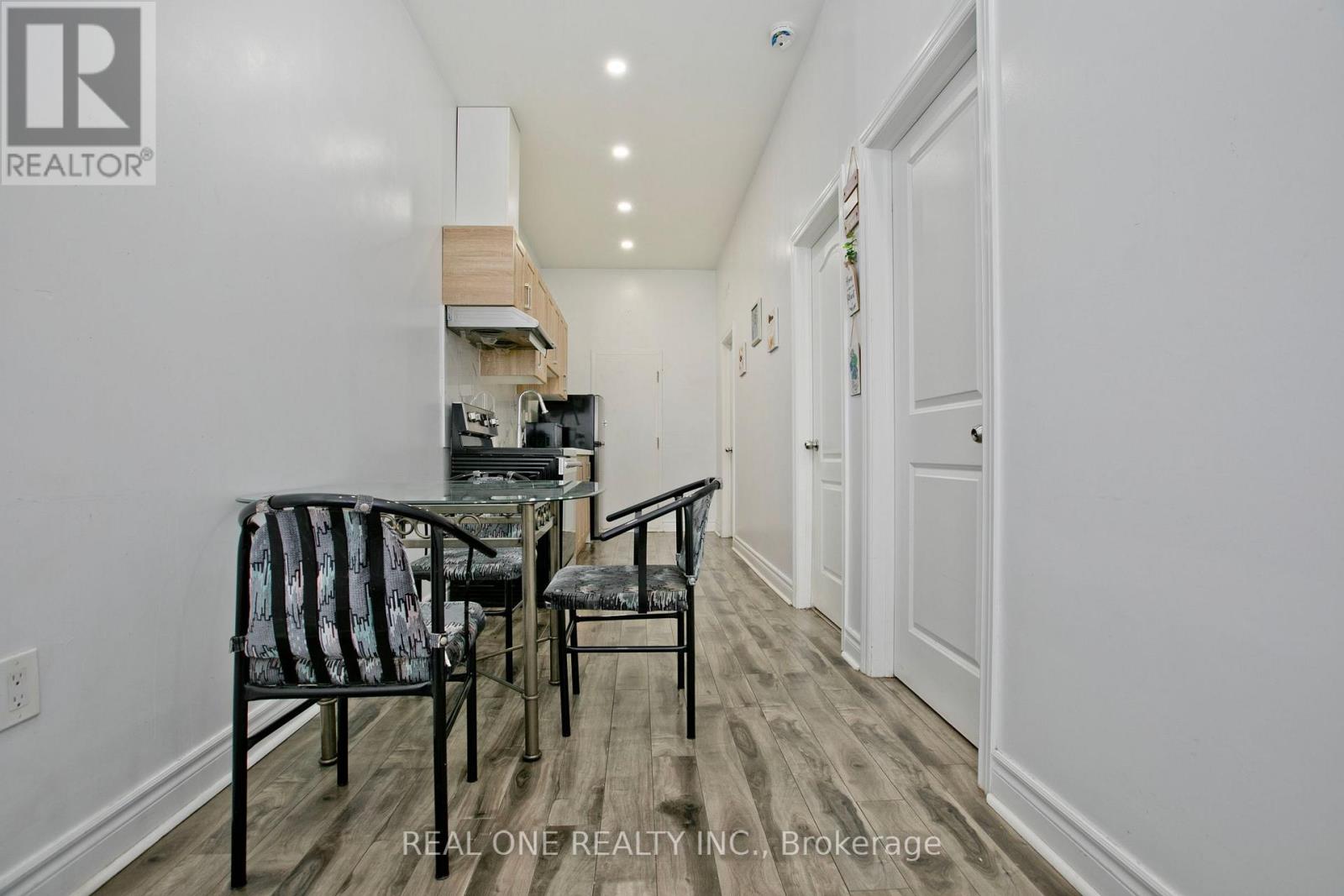 1702 Jane Street, Toronto, Ontario  M9N 2S4 - Photo 24 - W13148906