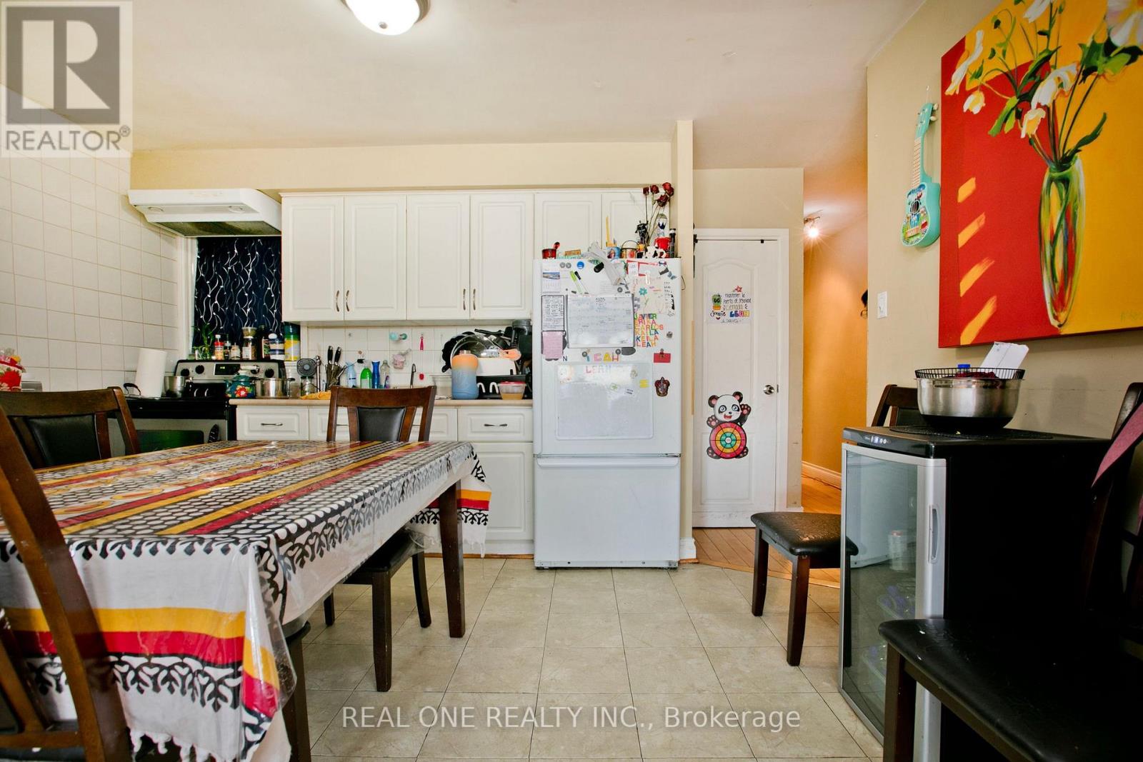 1702 Jane Street, Toronto, Ontario  M9N 2S4 - Photo 9 - W13148906