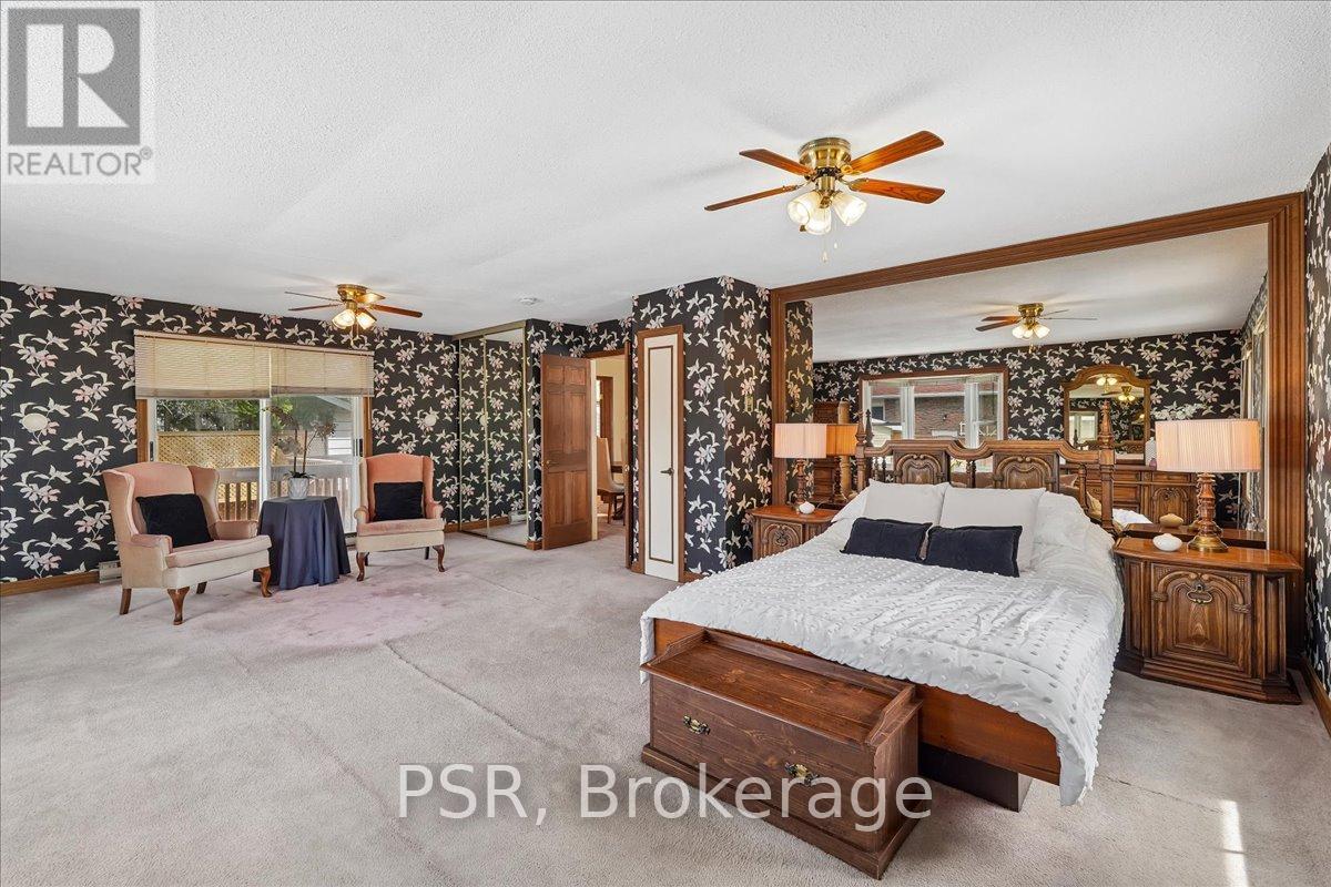2204 Cartier Crescent, Burlington, Ontario  L7P 2Z5 - Photo 19 - W13148908