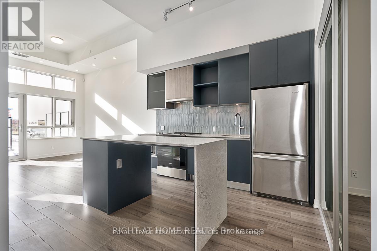 101 - 405 Dundas Street W, Oakville, Ontario  L6M 5P4 - Photo 4 - W13148970