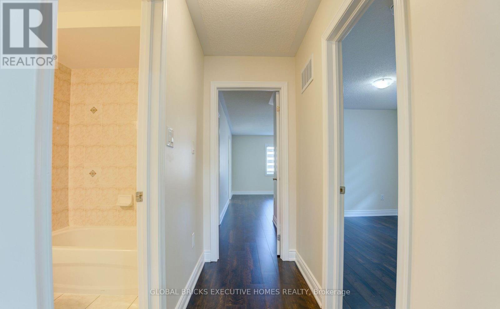 33 Antibes Drive, Brampton, Ontario  L6X 0R8 - Photo 30 - W13149006