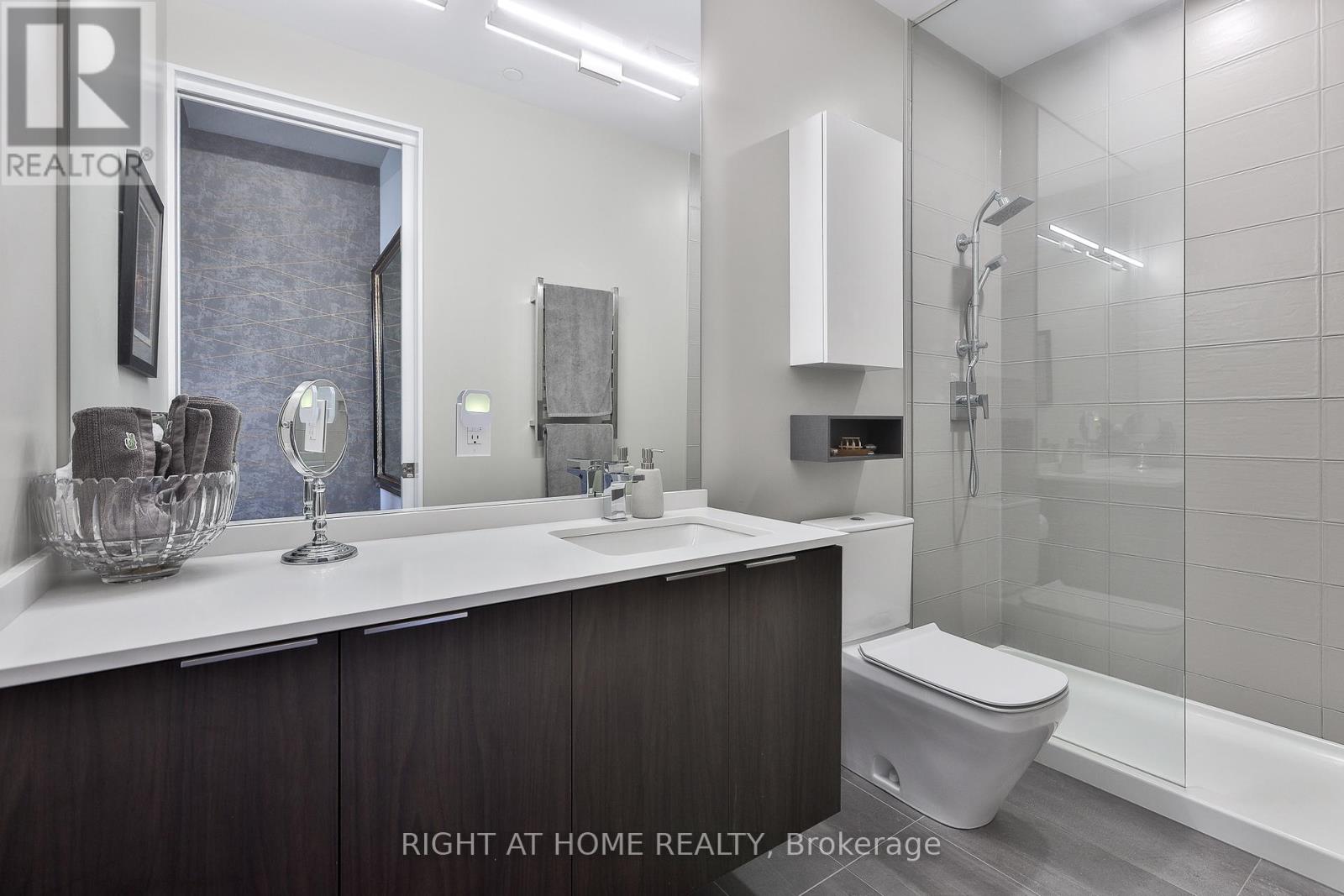2003 - 20 Brin Drive, Toronto, Ontario M8X 0B2 - Photo 28 - W13149026