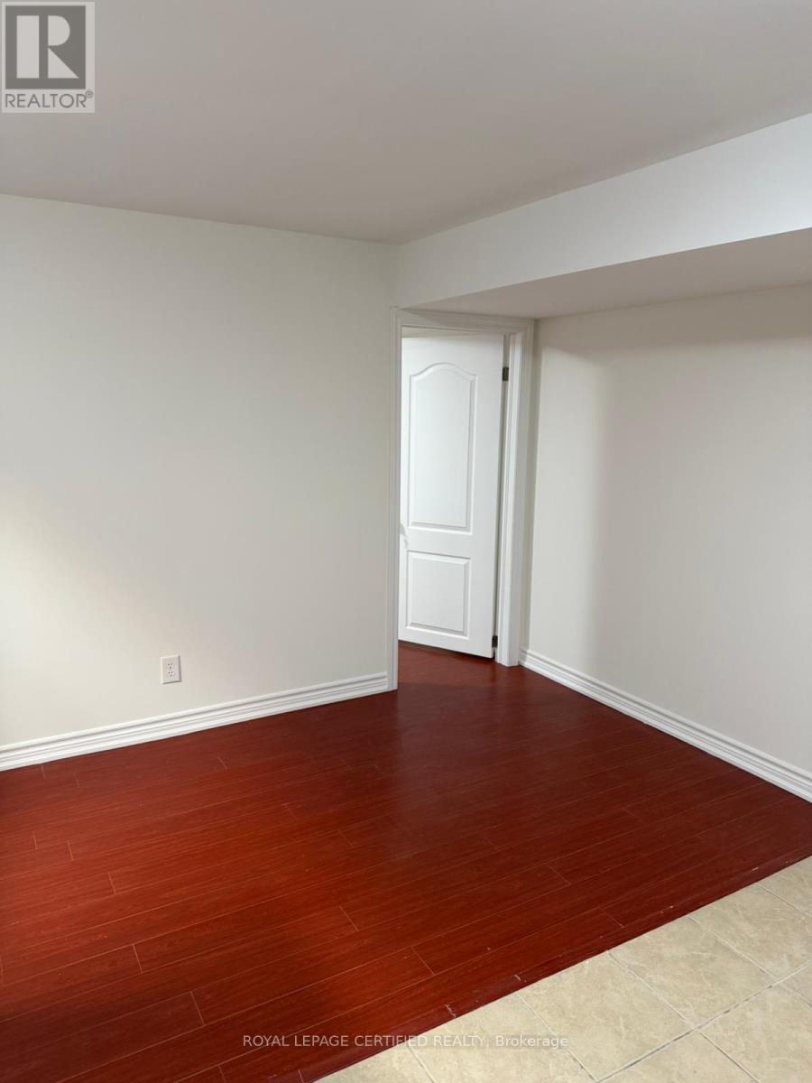 34 Tawnie (Lower) Crescent, Brampton, Ontario L6X 0L7 - Photo 8 - W13149038