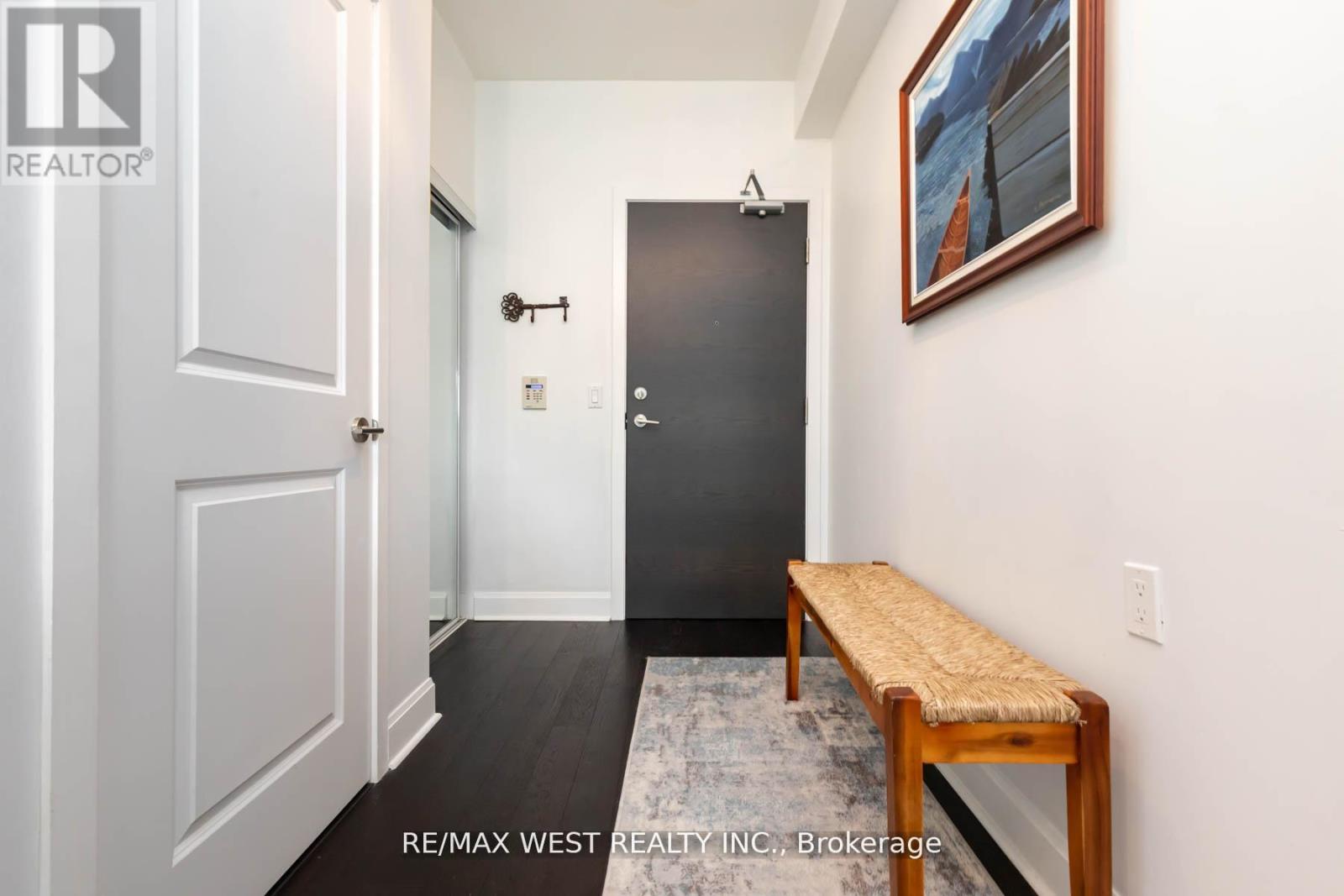 802 - 33 Shore Breeze Drive, Toronto, Ontario M8V 1A1 - Photo 2 - W13149094
