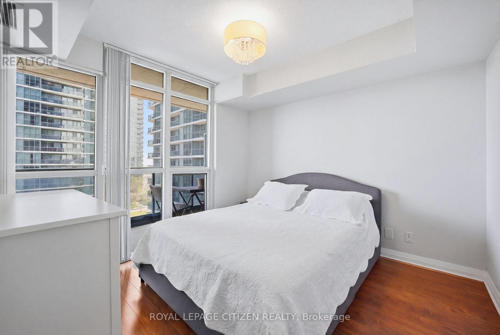 1003 - 1 Valhalla Inn Road, Toronto, Ontario  M9B 1S9 - Photo 13 - W13149102