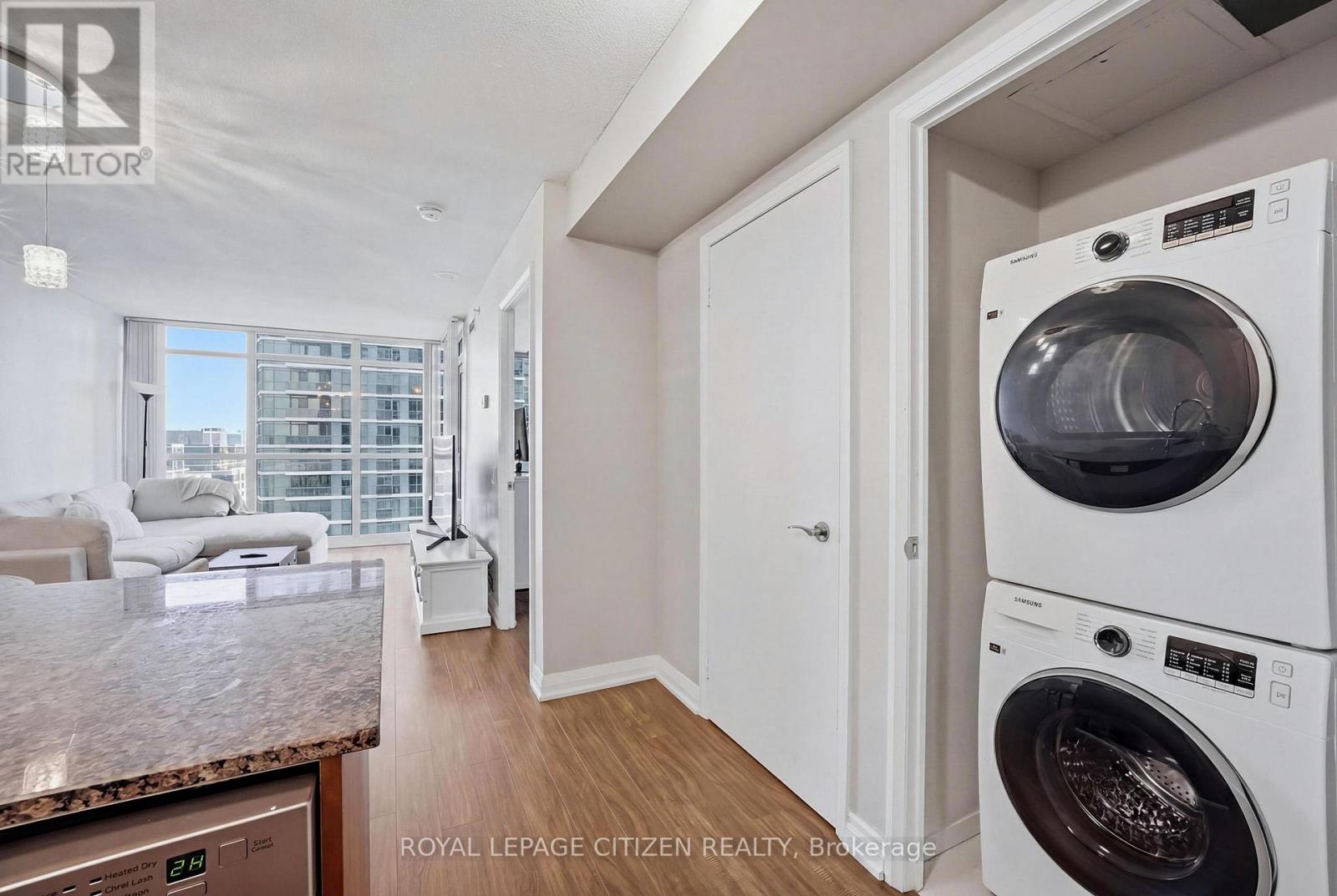 1003 - 1 Valhalla Inn Road, Toronto, Ontario  M9B 1S9 - Photo 17 - W13149102
