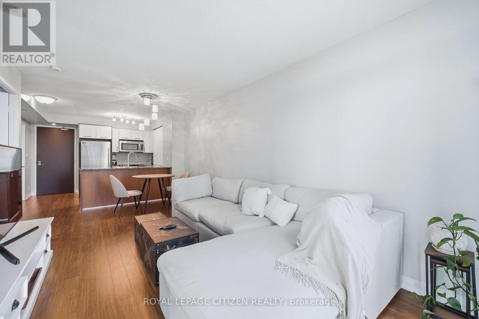 1003 - 1 Valhalla Inn Road, Toronto, Ontario  M9B 1S9 - Photo 9 - W13149102