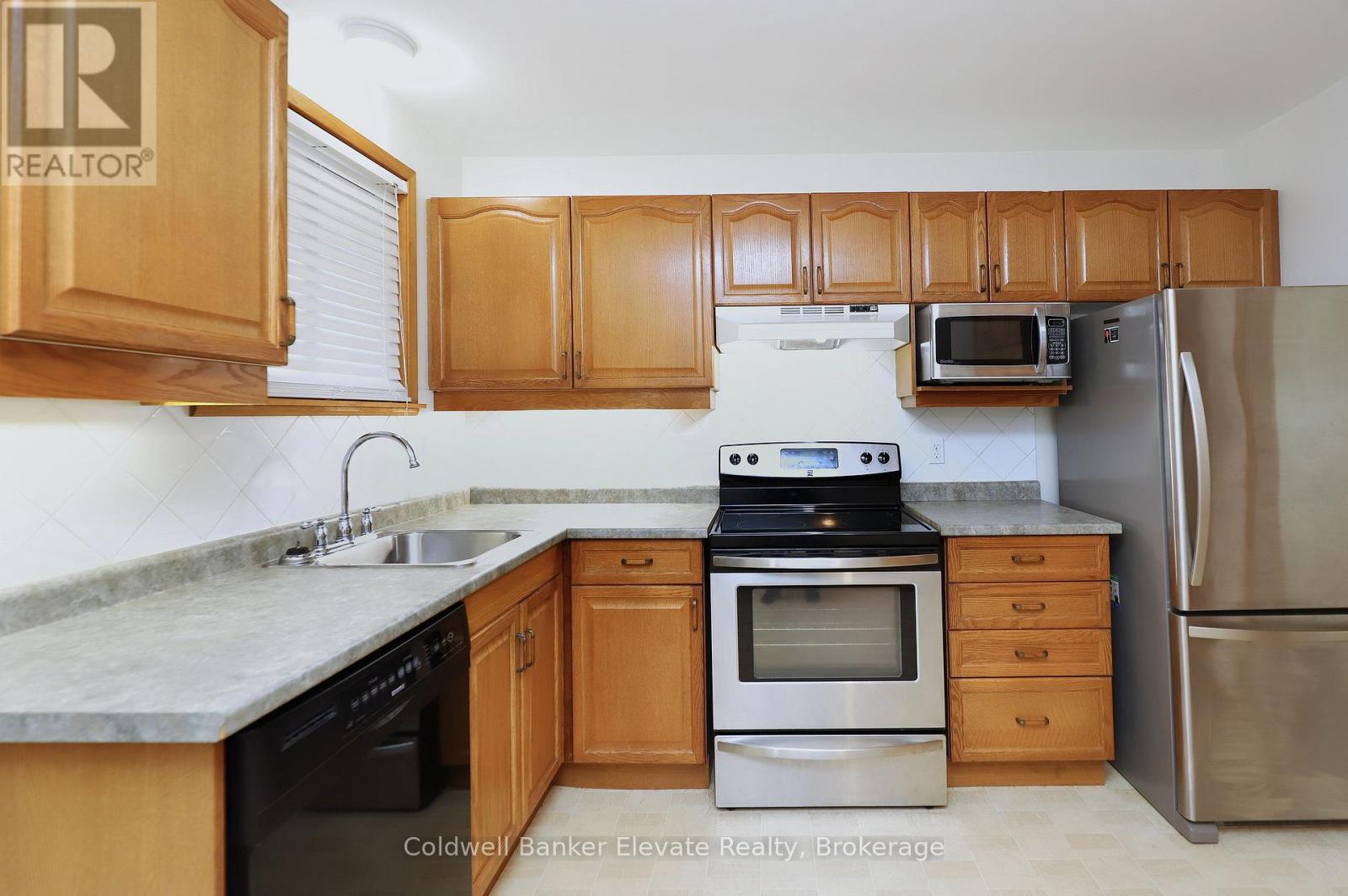 87 Mancroft Crescent, Brampton, Ontario  L6S 2V2 - Photo 15 - W13149152