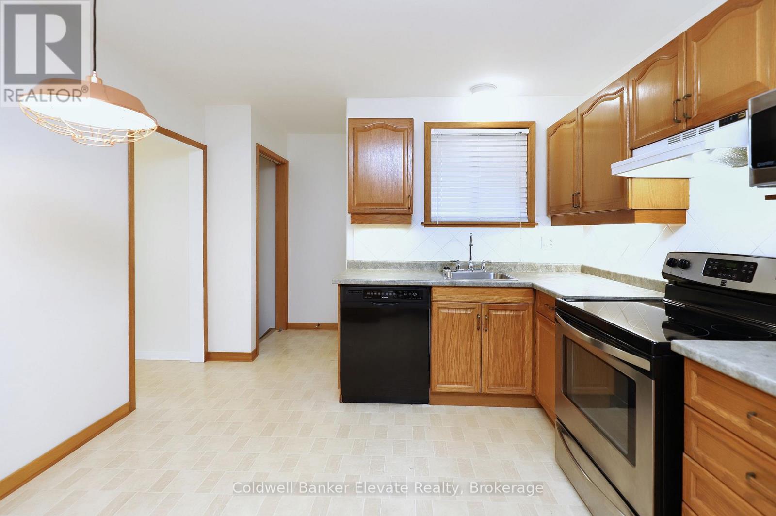 87 Mancroft Crescent, Brampton, Ontario  L6S 2V2 - Photo 16 - W13149152