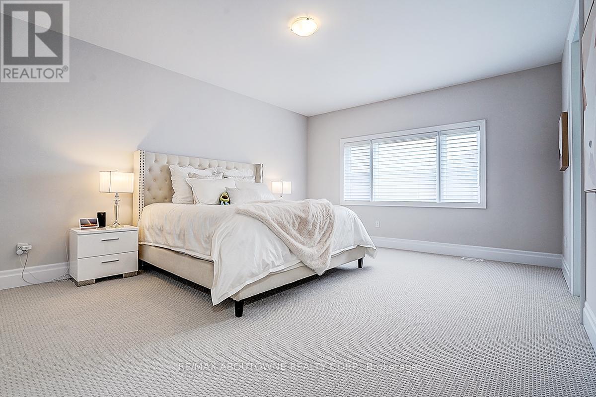 1362 Lynx Gardens, Oakville, Ontario  L6H 8A1 - Photo 32 - W13149186