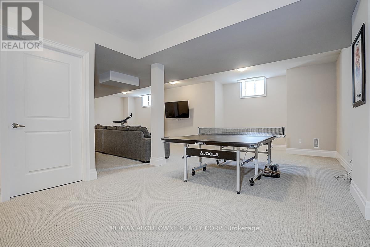 1362 Lynx Gardens, Oakville, Ontario  L6H 8A1 - Photo 46 - W13149186