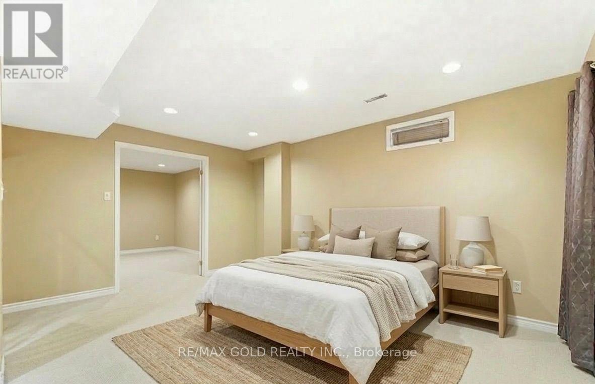 2441 Capilano Crescent, Oakville, Ontario  L6H 6L3 - Photo 38 - W13149226