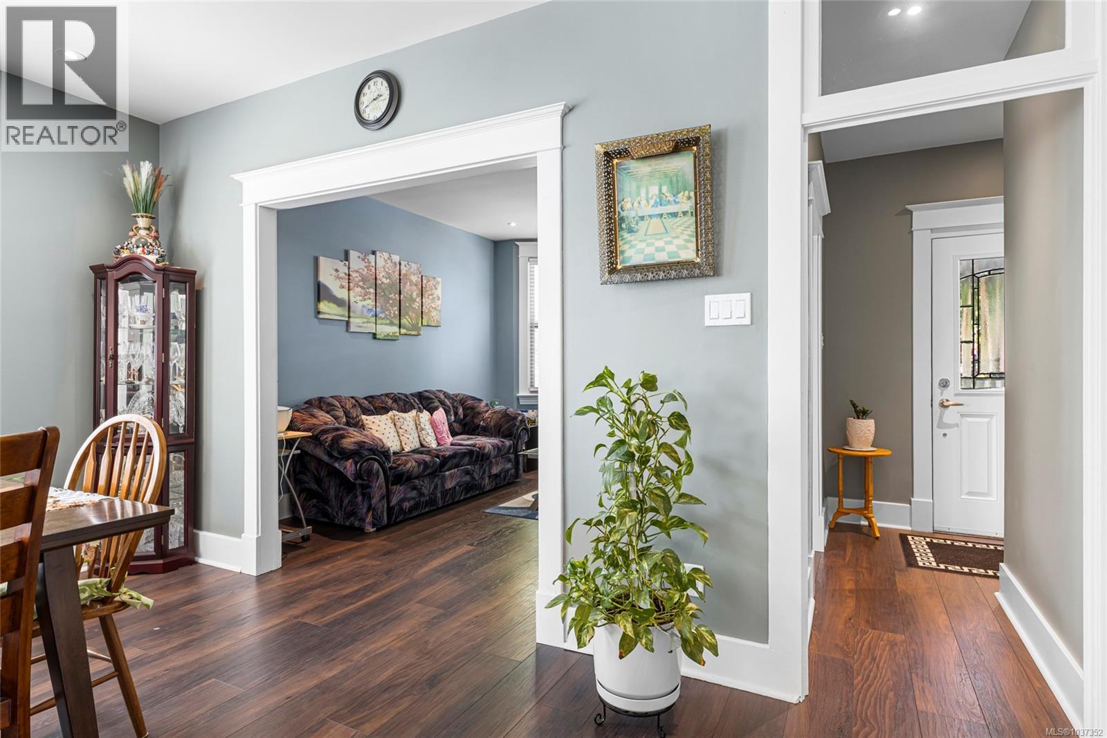 2065 Goldsmith St, Oak Bay, British Columbia  V8R 1T5 - Photo 7 - 1037352