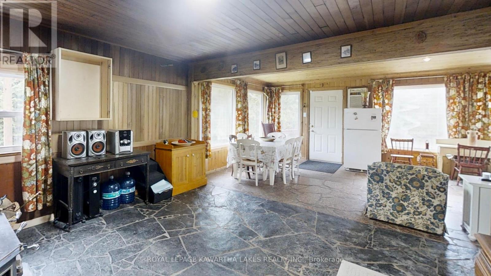 8 Sandy Cove Lane, Georgina, Ontario  L4P 3E9 - Photo 39 - N13148810