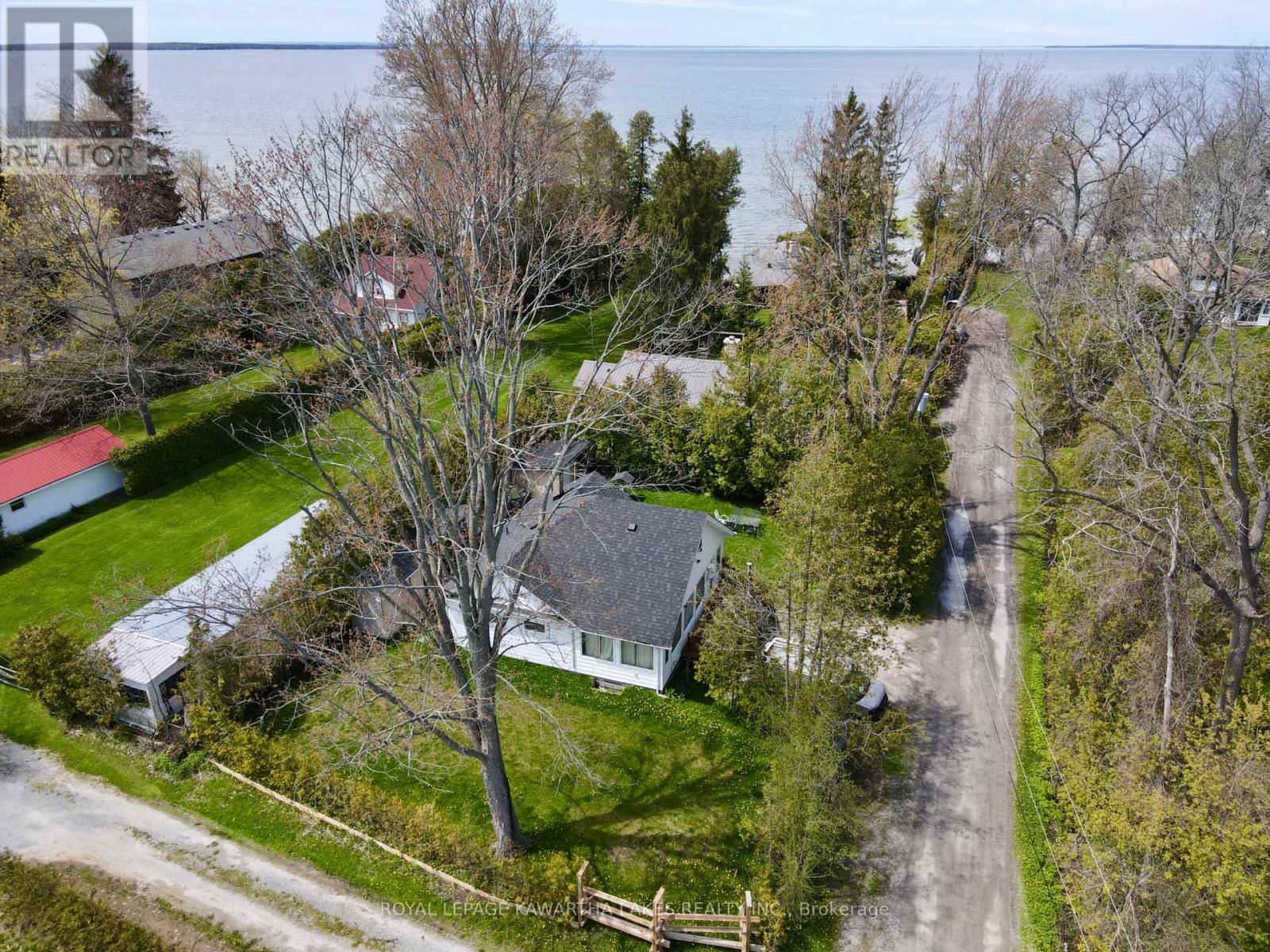 8 Sandy Cove Lane, Georgina, Ontario  L4P 3E9 - Photo 8 - N13148810