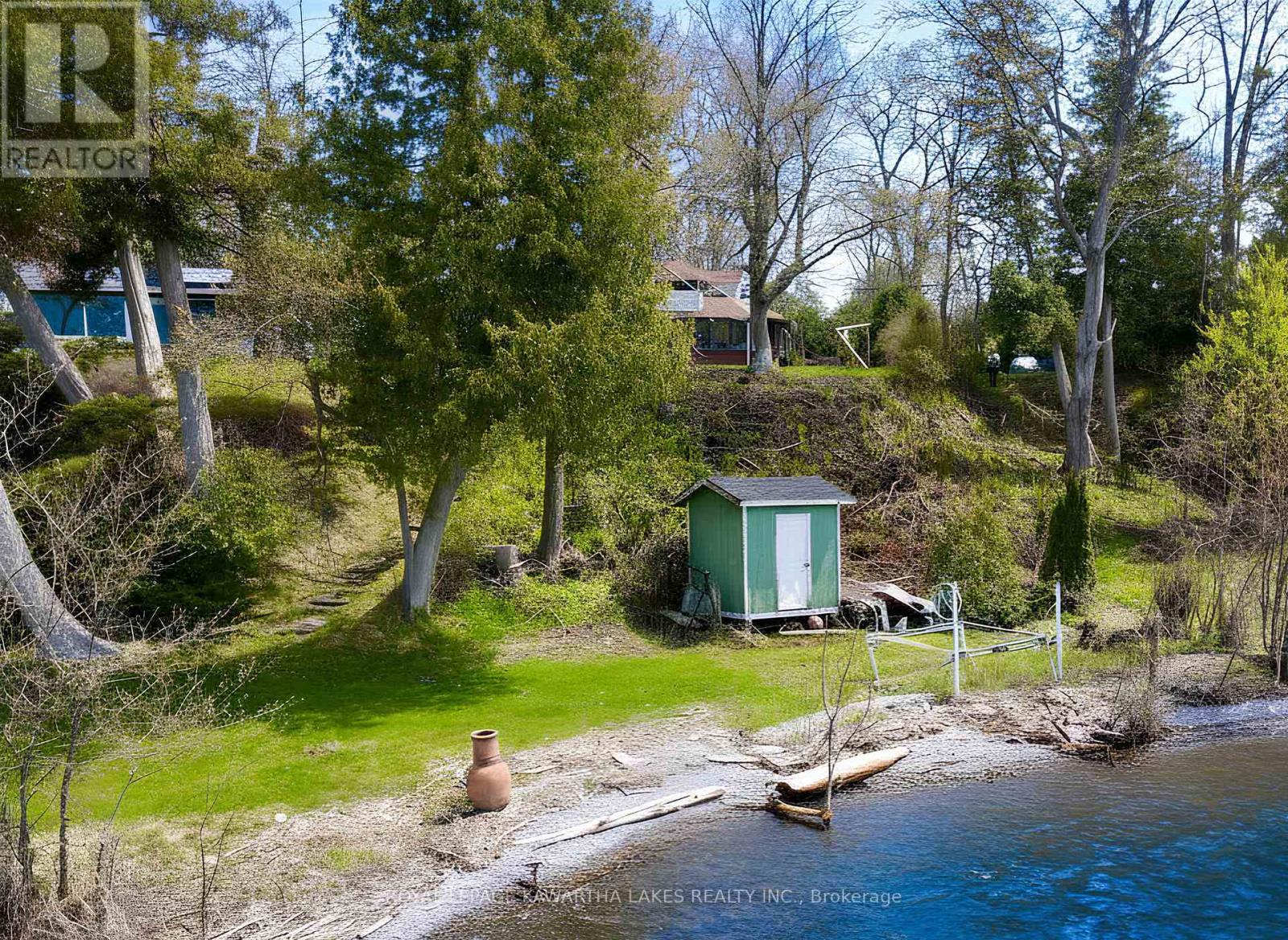 8 Sandy Cove Lane, Georgina, Ontario  L4P 3E9 - Photo 6 - N13148810