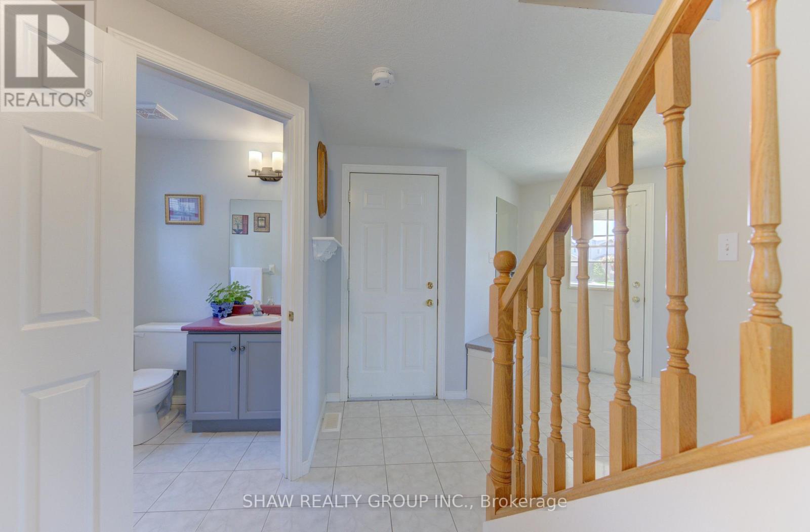 64 Deerpath Drive, Guelph, Ontario  N1K 1V1 - Photo 7 - X13148856