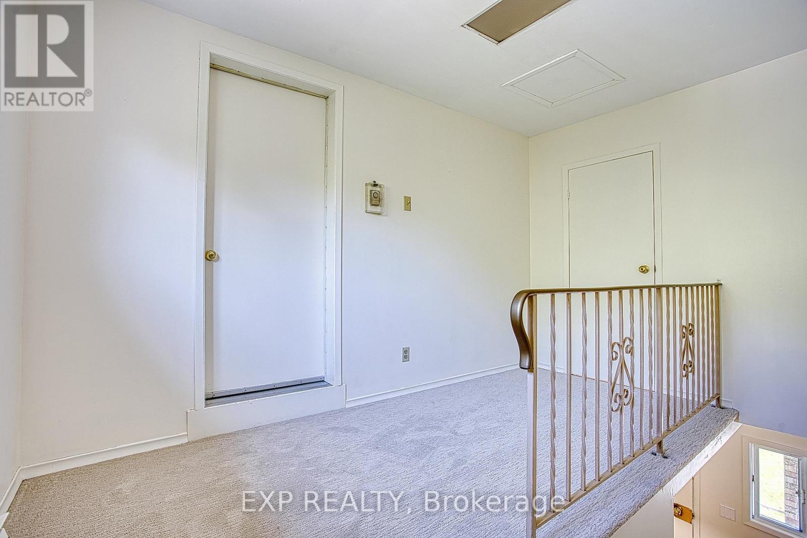 39 Chester Road, Hamilton, Ontario  L8E 1X8 - Photo 13 - X13149106
