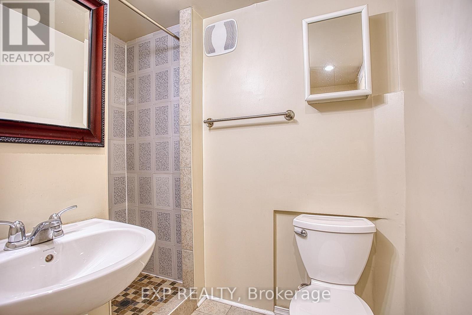 39 Chester Road, Hamilton, Ontario  L8E 1X8 - Photo 27 - X13149106
