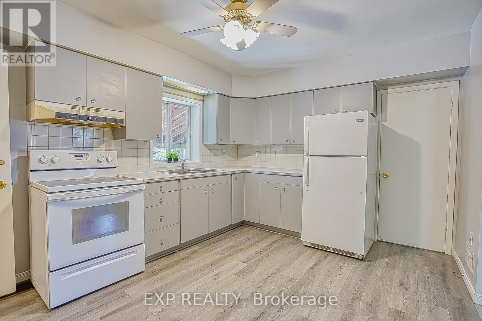 39 Chester Road, Hamilton, Ontario  L8E 1X8 - Photo 8 - X13149106