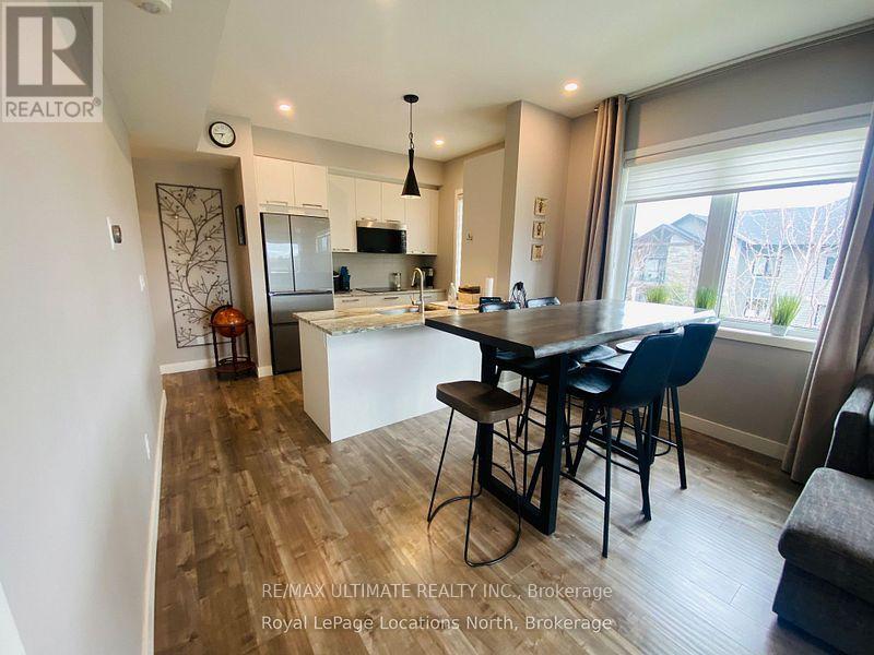 207 - 11 Beausoleil Lane, Blue Mountains, Ontario  L9Y 0Y5 - Photo 2 - X13149118