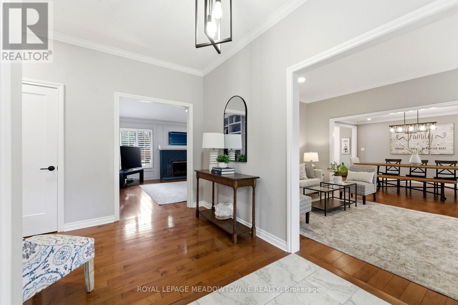 2 Blueheron Lane, Hamilton, Ontario  L0R 1H1 - Photo 4 - X13149218