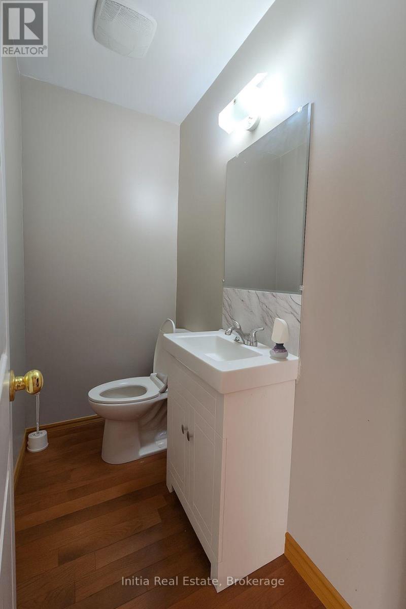 216 Highbury Avenue N, London East, Ontario  N5Z 2W7 - Photo 24 - X13099986