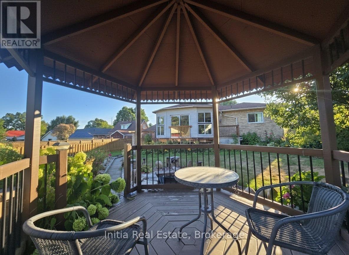 216 Highbury Avenue N, London East, Ontario  N5Z 2W7 - Photo 16 - X13099986