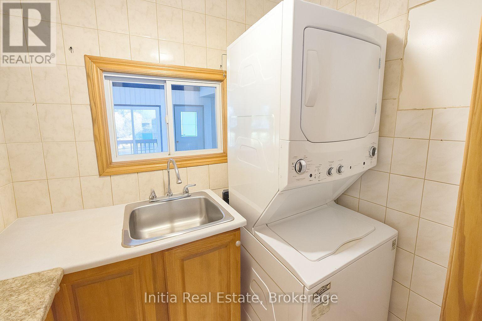 216 Highbury Avenue N, London East, Ontario  N5Z 2W7 - Photo 25 - X13099986