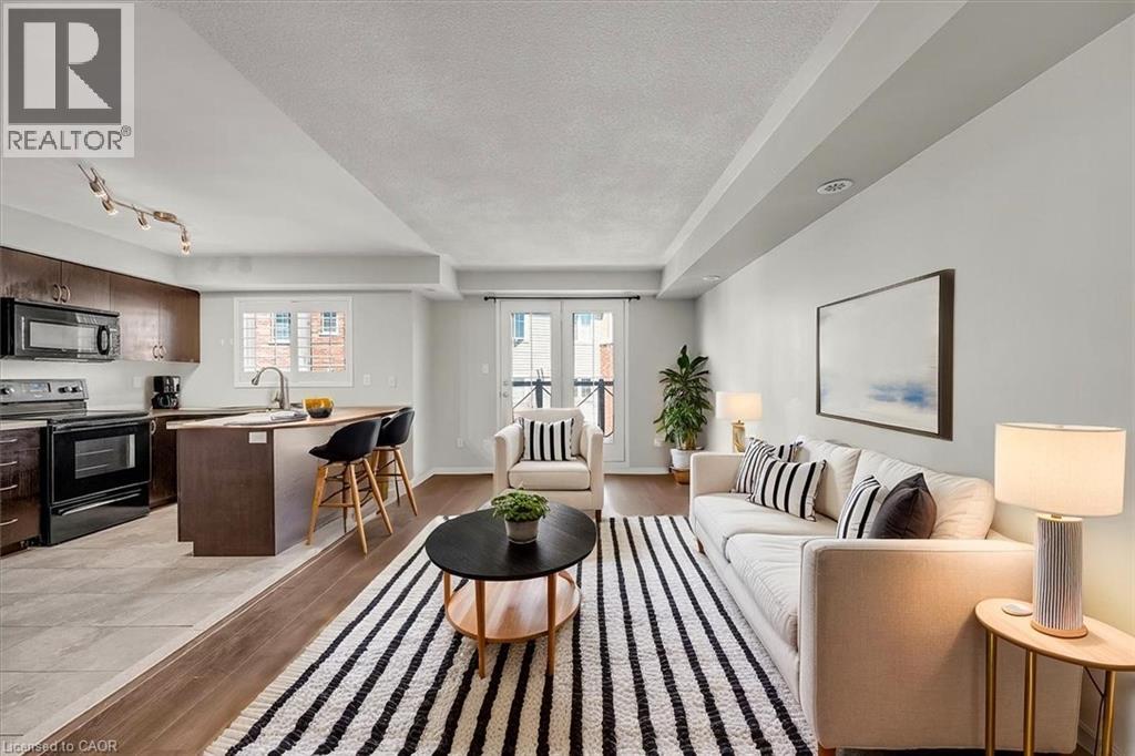 2557 Sixth Line Unit# 9, Oakville, Ontario  L6H 0H7 - Photo 2 - 40831602
