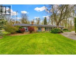 10 HUISMAN Lane, Hamilton, Ontario
