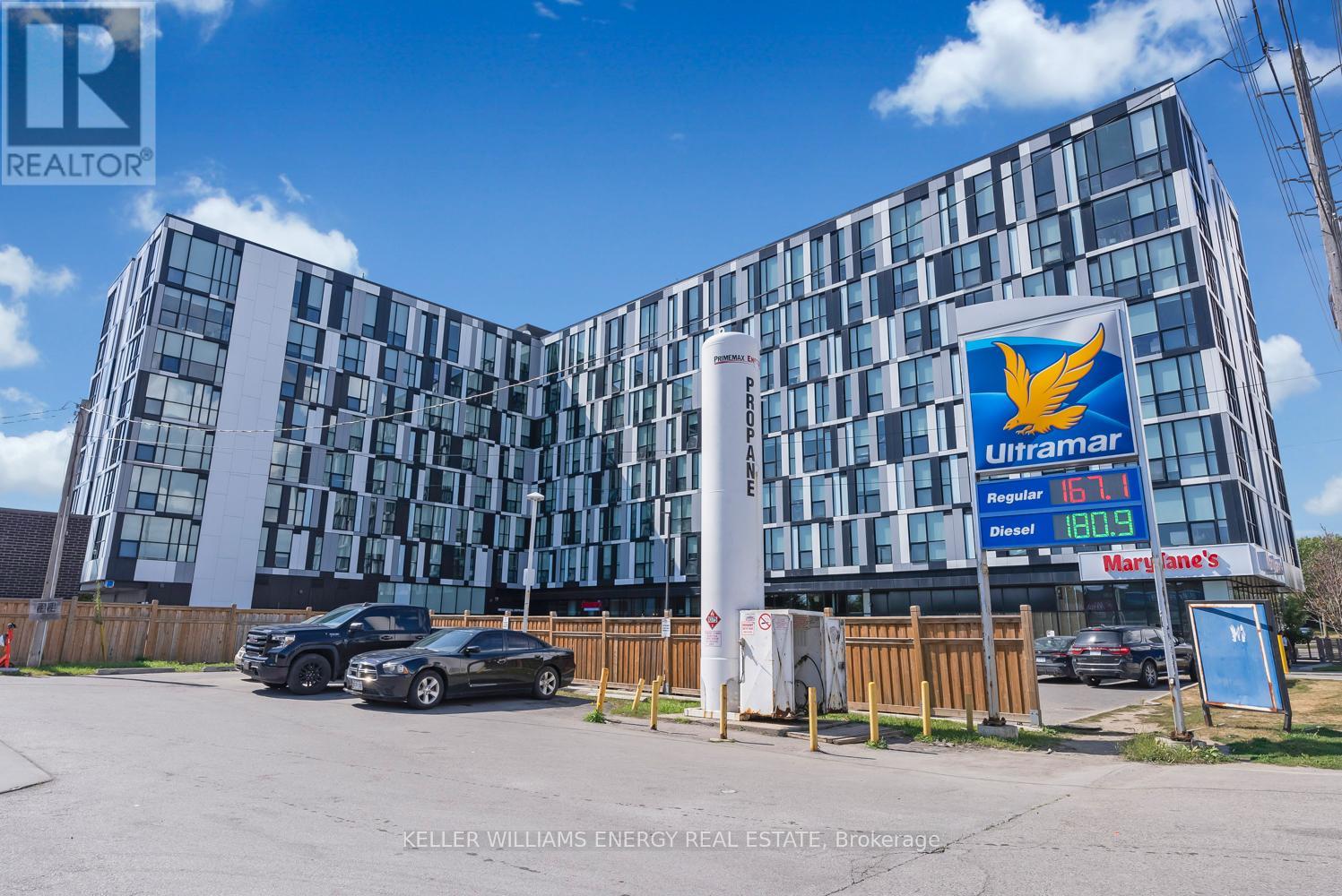 217 - 1900 SIMCOE STREET N, Oshawa, Ontario