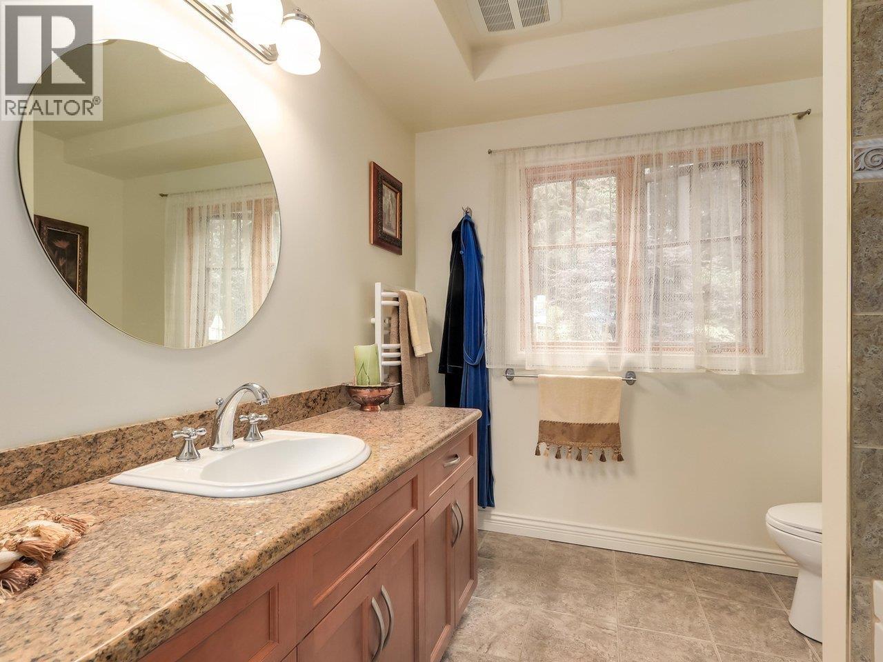 4072 Skyline Drive, North Vancouver, British Columbia  V7R 3G7 - Photo 18 - R3125527