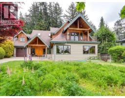 4072 SKYLINE DRIVE, North Vancouver, British Columbia