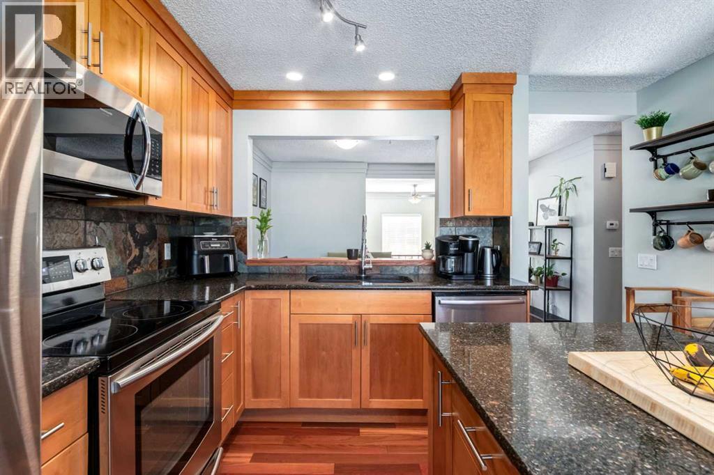 16, 5019 46 Avenue SW, Calgary, Alberta  T3E 6R1 - Photo 7 - A2310577