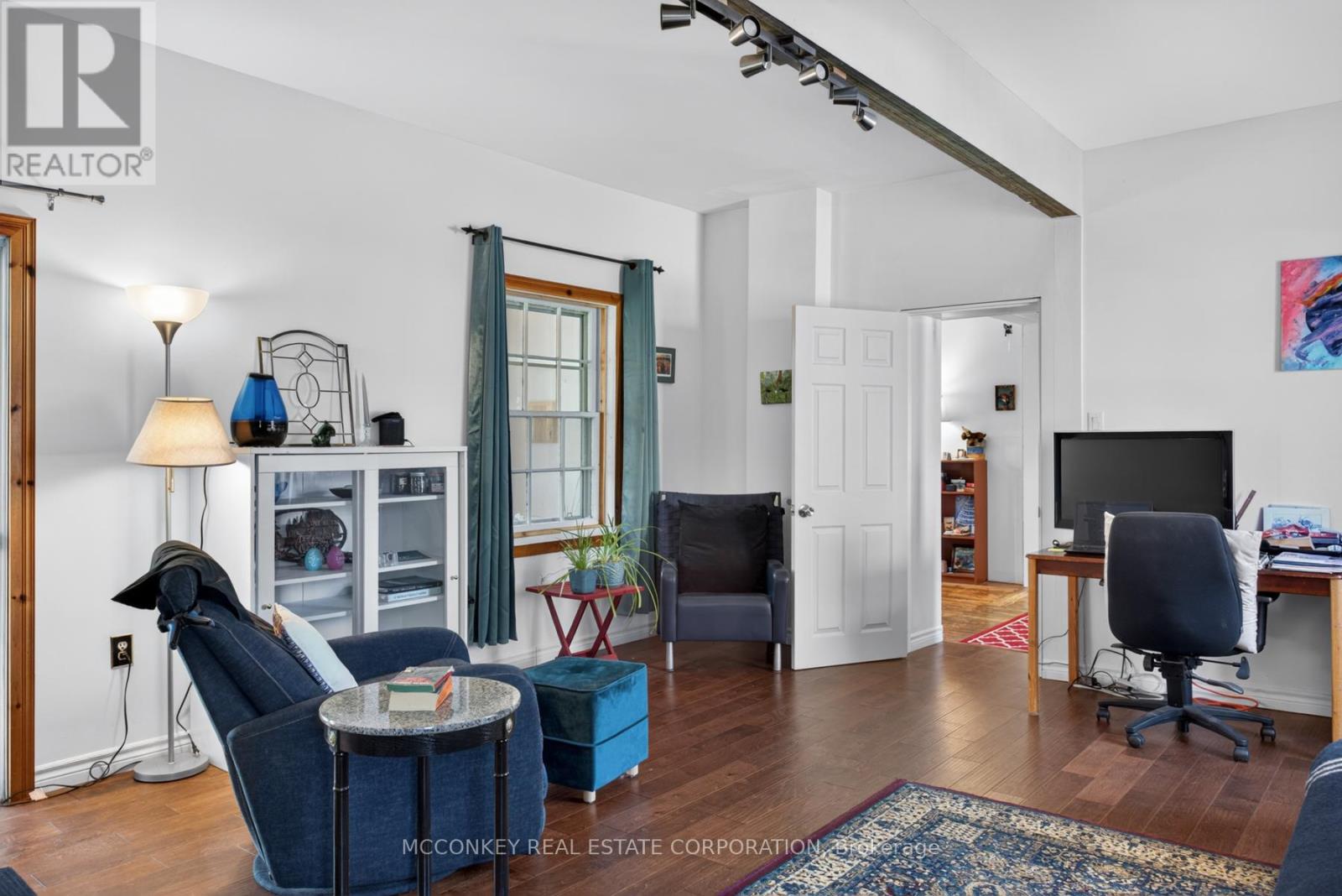 10 Regent Street, Selwyn, Ontario  K0L 2H0 - Photo 13 - X13149380