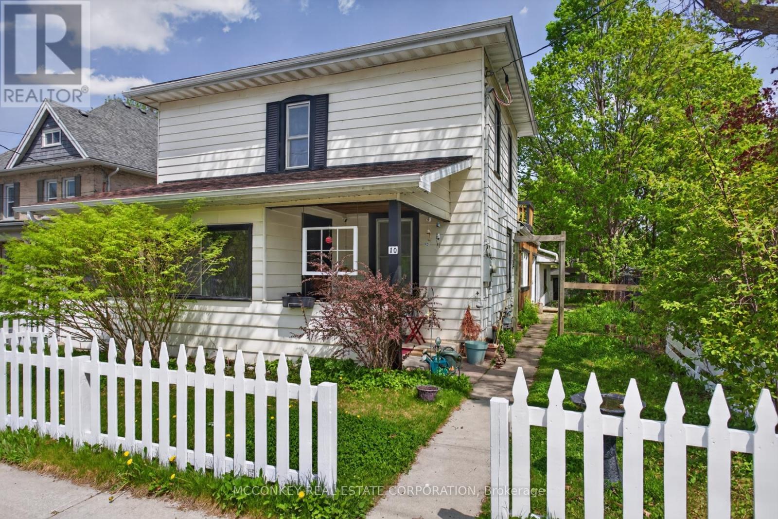 10 Regent Street, Selwyn, Ontario  K0L 2H0 - Photo 2 - X13149380