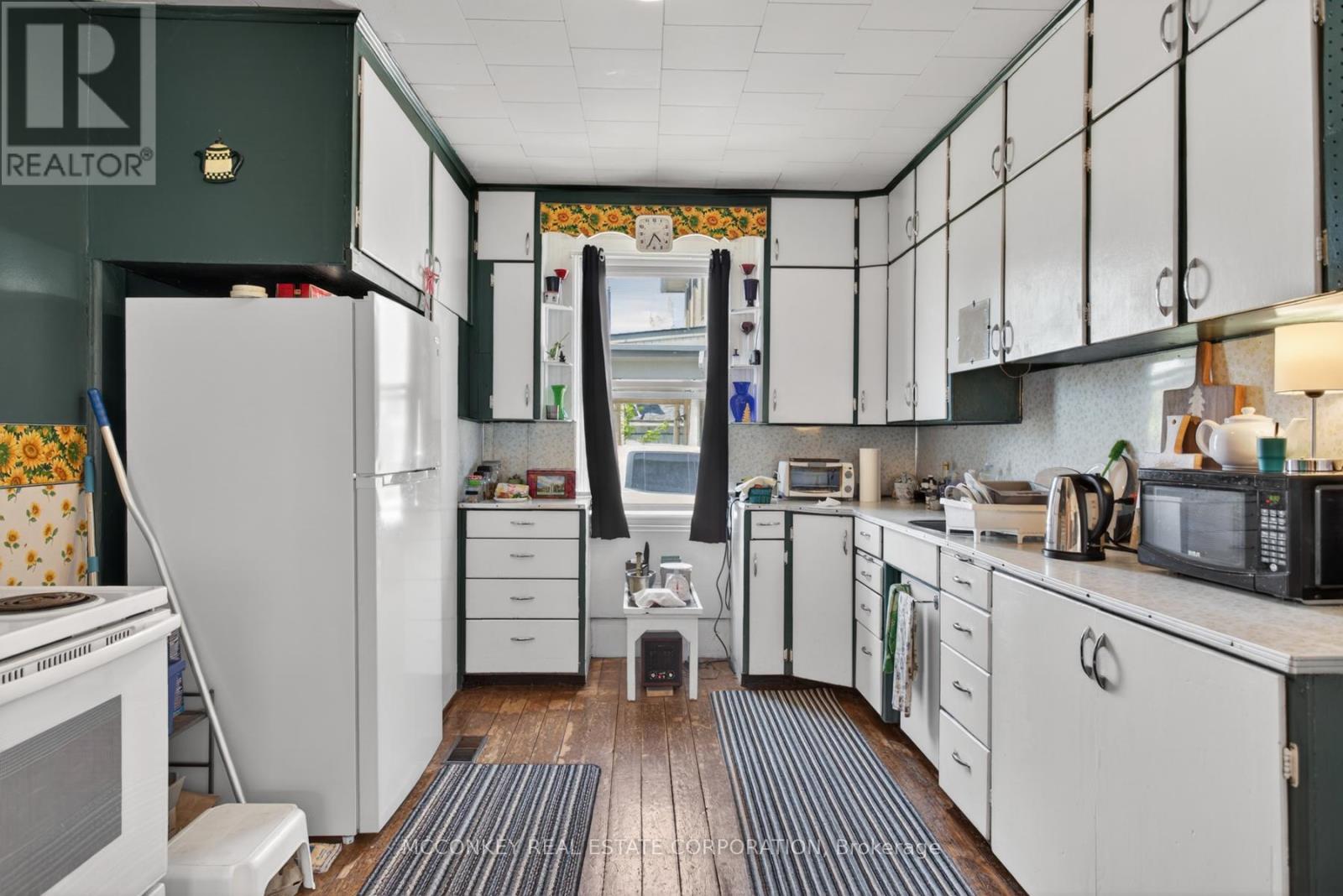 10 Regent Street, Selwyn, Ontario  K0L 2H0 - Photo 7 - X13149380