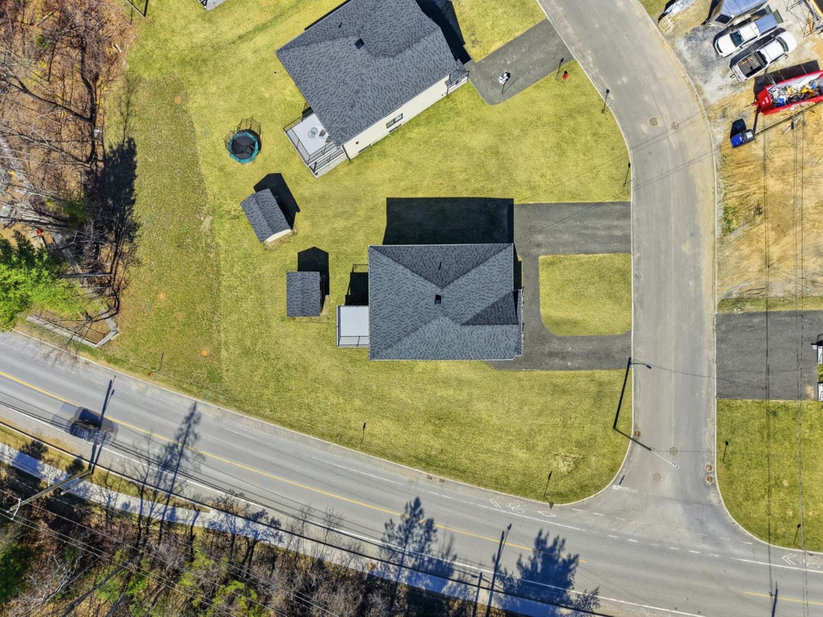 3611-3613 Rue Maude-Abbott Sherbrooke (Brompton/Rock Forest/Saint-Élie/Deauville) Quebec Canada J1N2Z3 4
