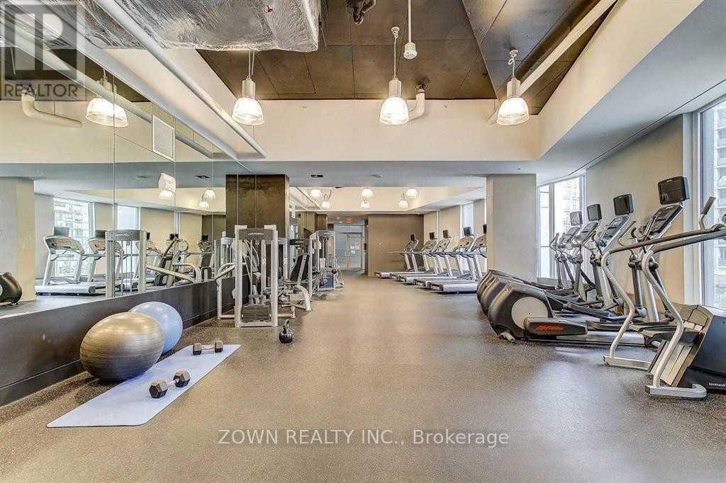 302 - 90 Queens Wharf Road, Toronto, Ontario  M5V 0J4 - Photo 16 - C13146892
