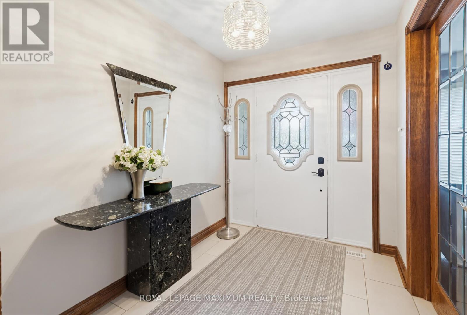 124 Nortonville Drive, Toronto, Ontario  M1G 2T8 - Photo 5 - E13146710