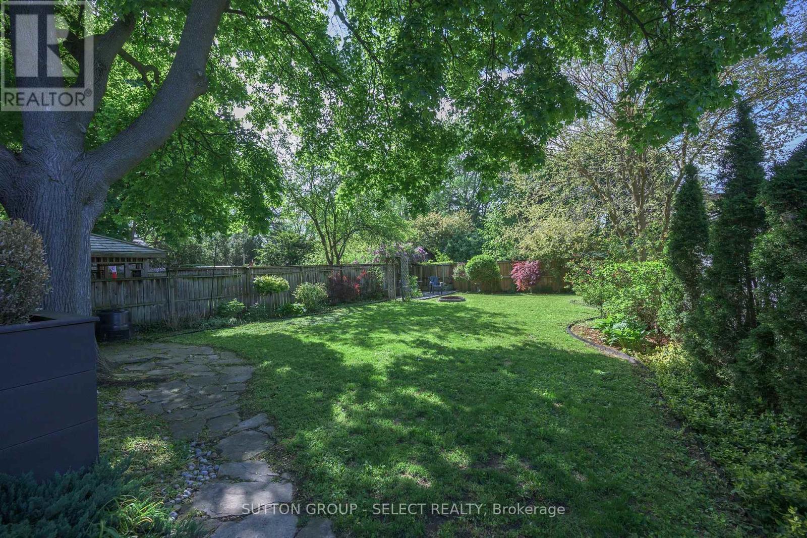 319 Cheapside Street, London East, Ontario  N6A 2A7 - Photo 9 - X13149430