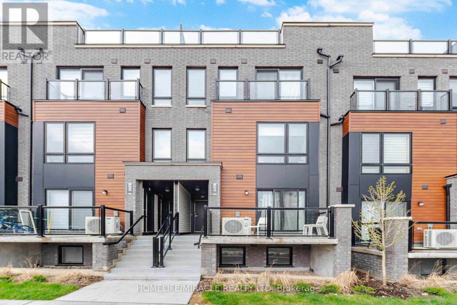 20 - 30 LIBEN WAY, Toronto, Ontario