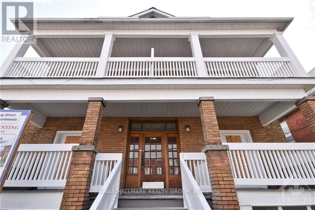 3 - 375 Mackay Street, Ottawa, Ontario  K1M 2C3 - Photo 2 - X13149326