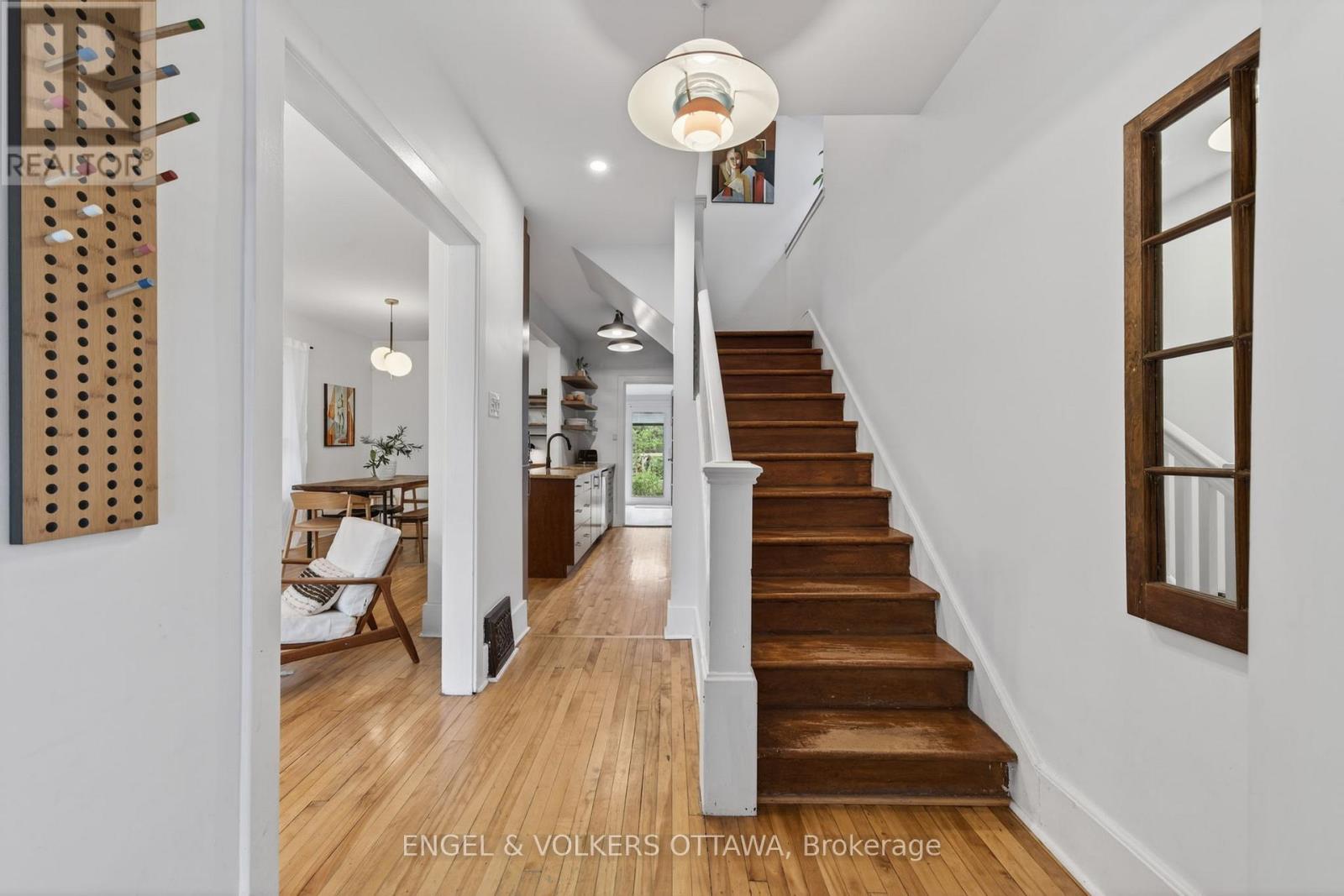 30 Roslyn Avenue, Ottawa, Ontario  K1S 4W3 - Photo 5 - X13148770